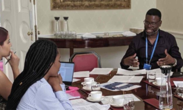 Volunteer to Judge the Queen’s Commonwealth Essay Contest