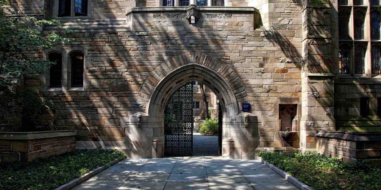 Yale Drama Playwriting Competition 2023