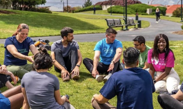 Fast Forward Startup Accelerator for Non-profits