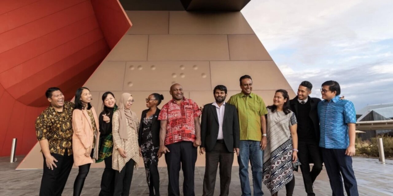 Australia Awards Scholarships 2026 (Undergrad / Postgrad)